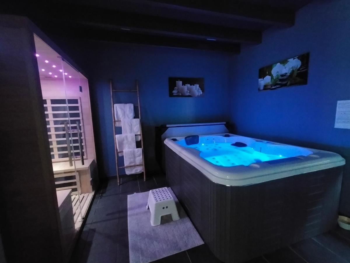Le Domaine Des Biches Villa Longueville  Buitenkant foto